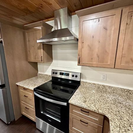 Creekfront Lodge: Brand New! Pigeon Forge Exteriör bild
